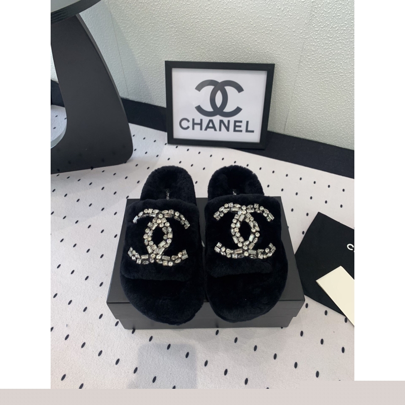 Ch*el slippers